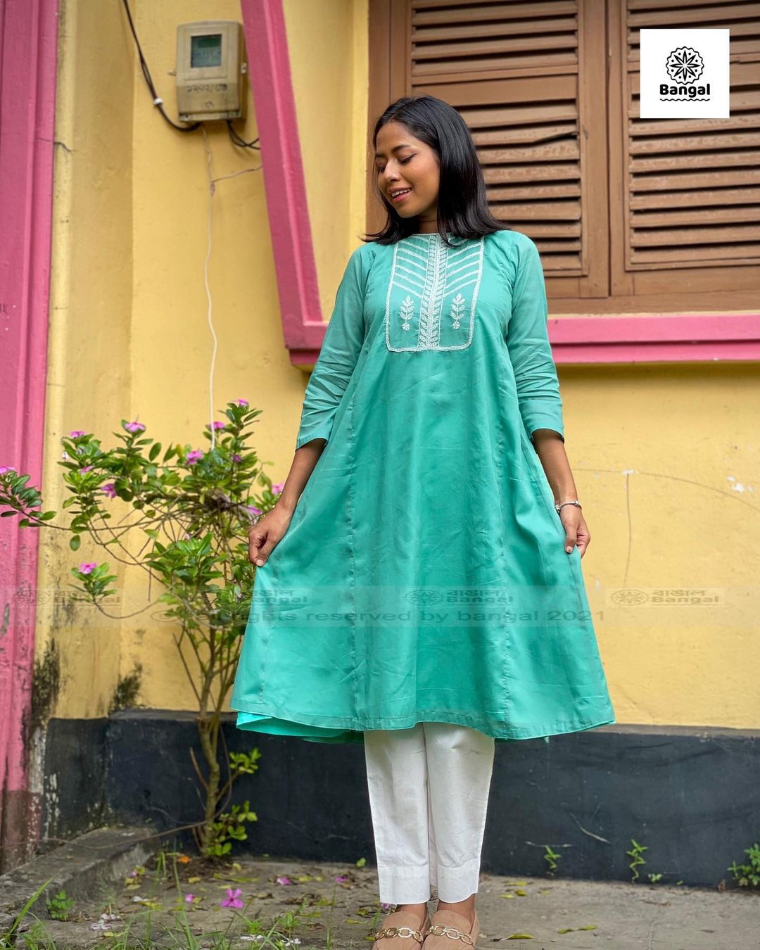 Hand stitched shir kurti