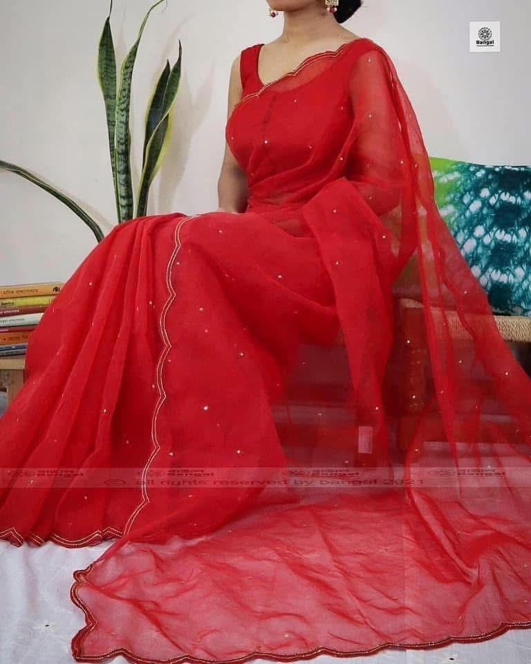 Laal beauty