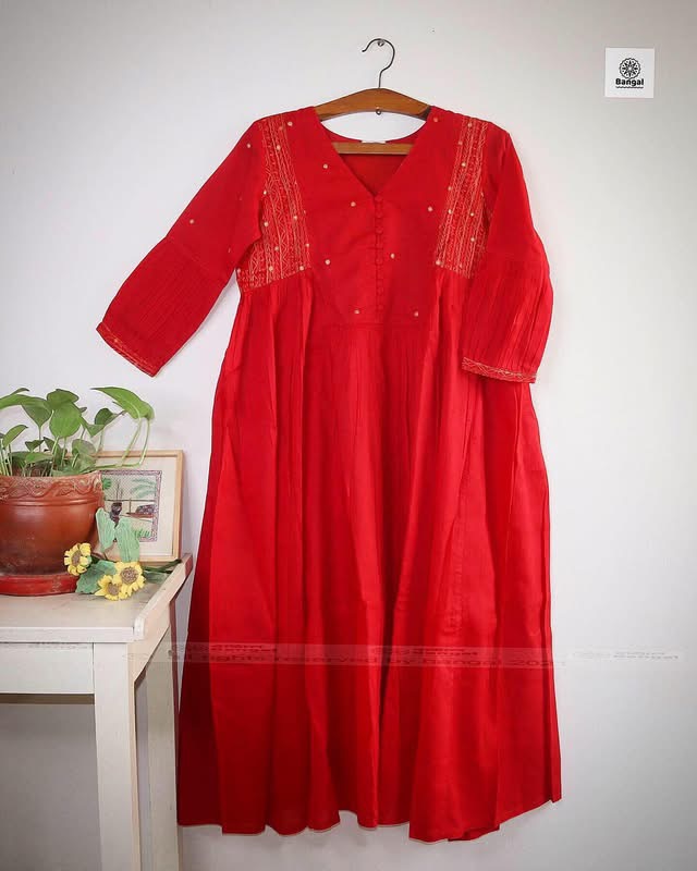 Jonaki (red)